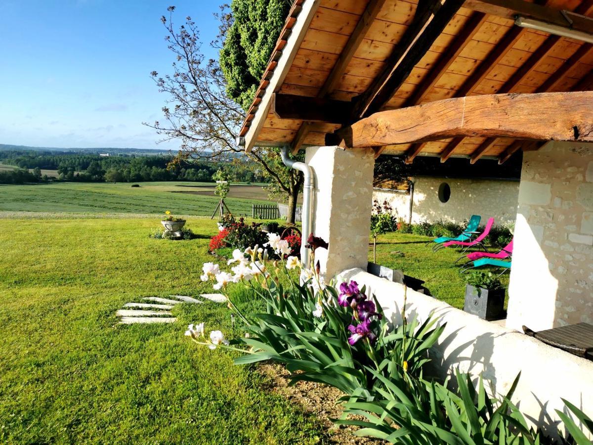 Gite De Charme Dans Un Cadre Calme Et Reposant Châtellerault Exterior foto